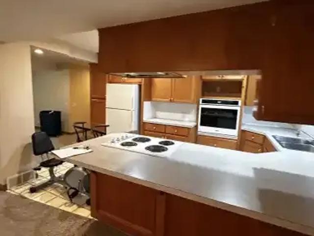Apartment for rent in Rosscarrock, Calgary