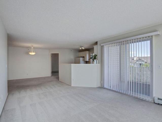 Apartment for rent in Northwest, Alberta