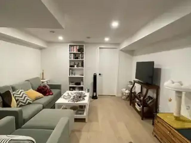 Apartment for rent in Rosemont, Calgary