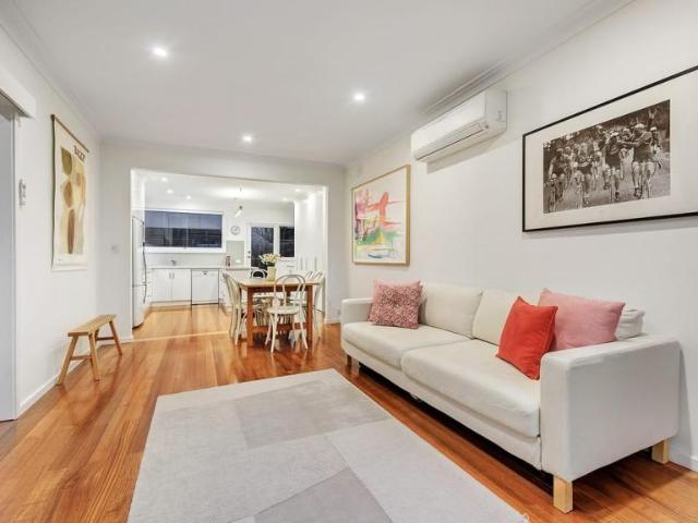 Apartment for sale in Camberwell, Melbourne