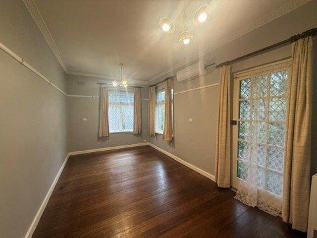 Apartment for rent in Canterbury, Melbourne