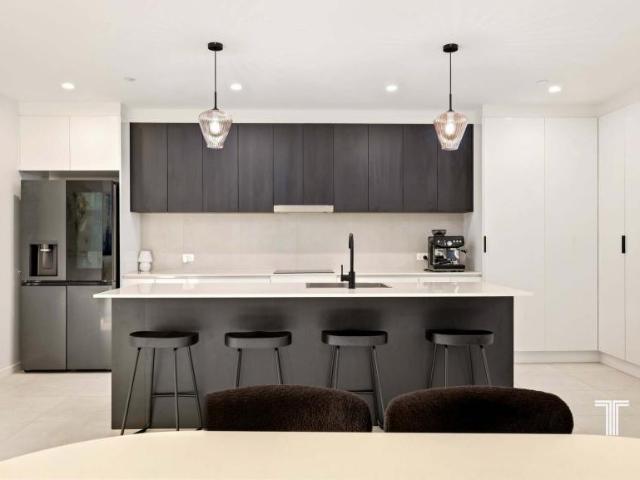 Apartment for sale in Capalaba, Greater Brisbane