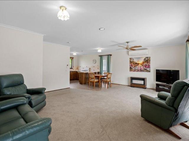 Apartment for sale in Camerons Creek, Victoria