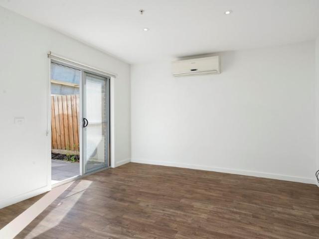 Apartment for rent in Carnegie, Melbourne