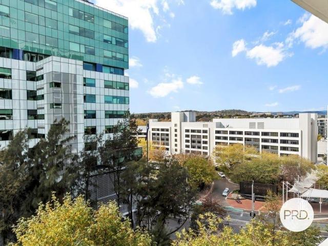 Apartment for sale in City, District of Canberra Central