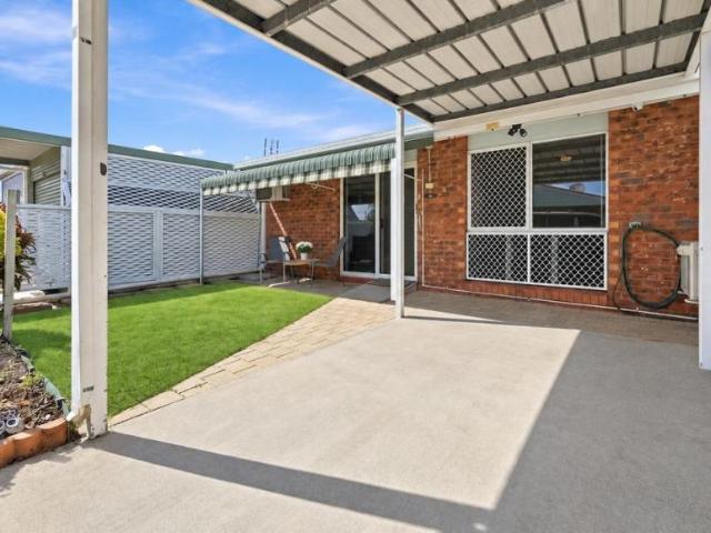 Apartment for sale in Cranbrook, Townsville City