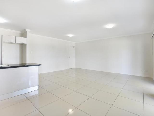 Apartment for rent in Douglas, Queensland