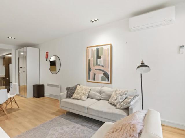 Apartment for sale in East Melbourne, Melbourne