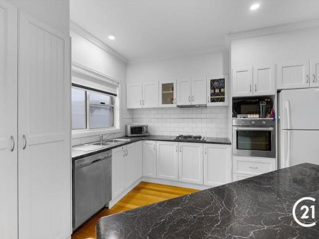 Apartment for sale in Thyra, Victoria