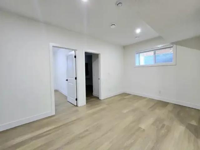 Apartment for rent in Wedgewood, Alberta
