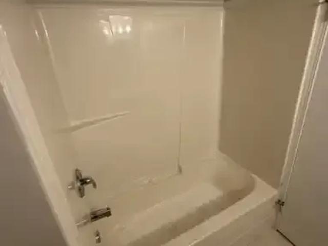 Apartment for rent in Wedgewood, Alberta