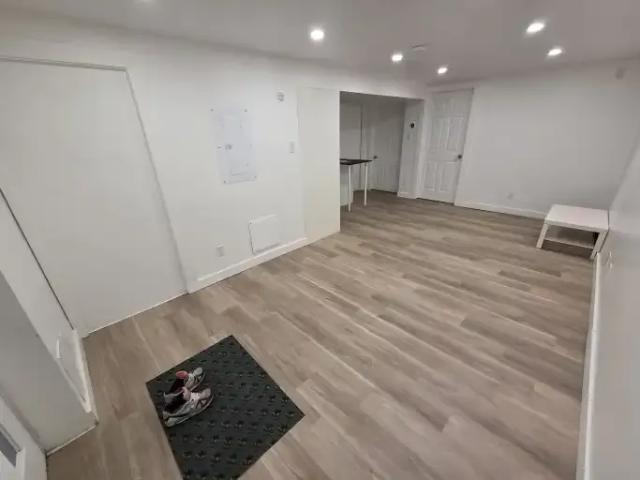 Apartment for rent in Wedgewood, Alberta