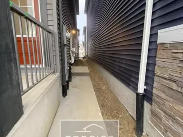 Apartment for rent in Wedgewood, Alberta