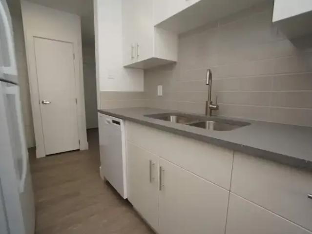 Apartment for rent in Wedgewood, Alberta