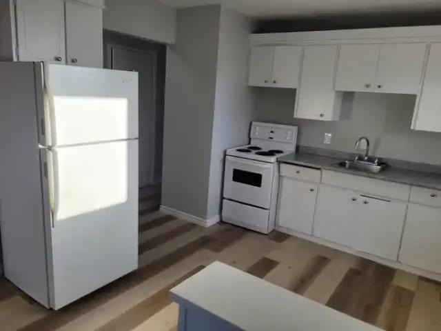 Apartment for rent in Wedgewood, Alberta