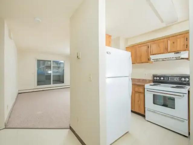 Apartment for rent in Wedgewood, Alberta
