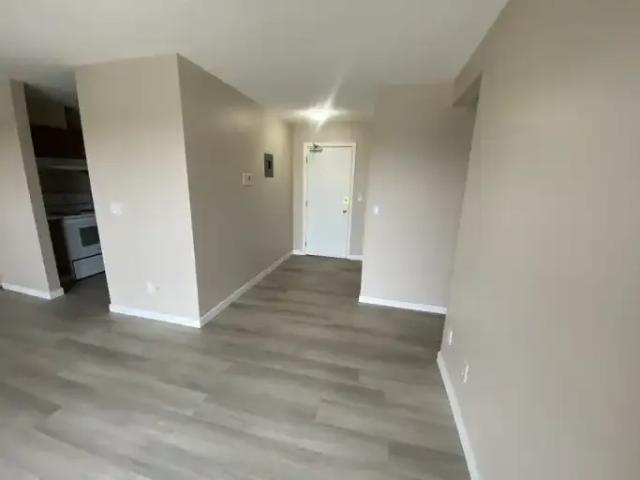 Apartment for rent in Wedgewood, Alberta