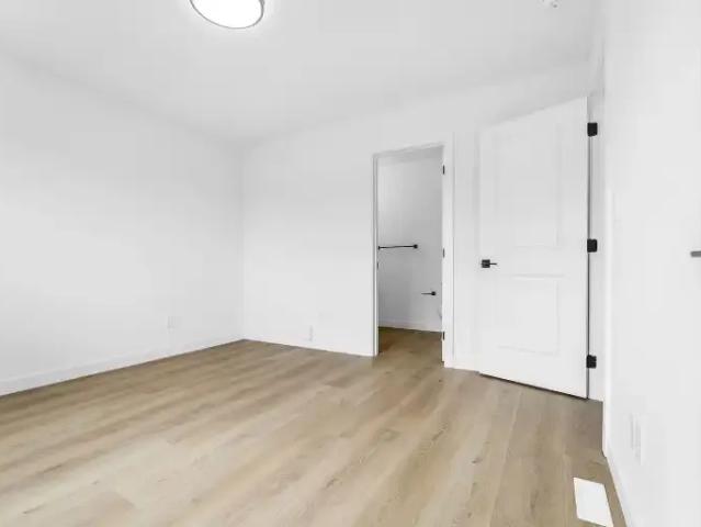 Apartment for rent in Wedgewood, Alberta