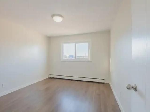 Apartment for rent in Wedgewood, Alberta
