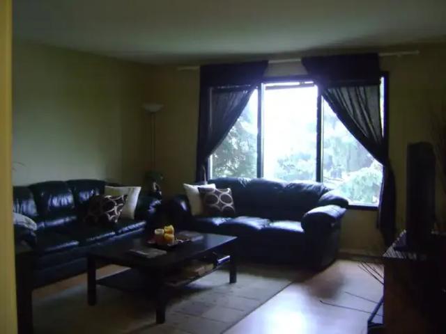 Apartment for rent in Wedgewood, Alberta