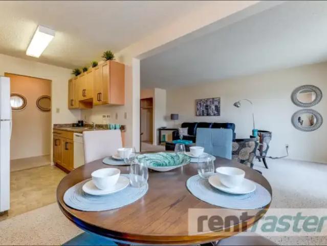 Apartment for rent in Wedgewood, Alberta