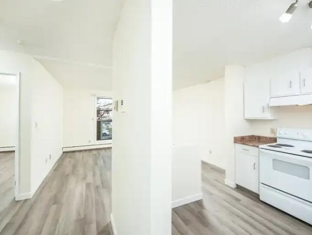Apartment for rent in Wedgewood, Alberta