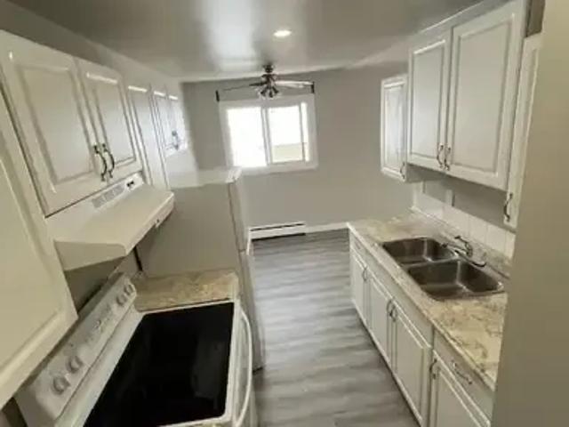 Apartment for rent in Wedgewood, Alberta