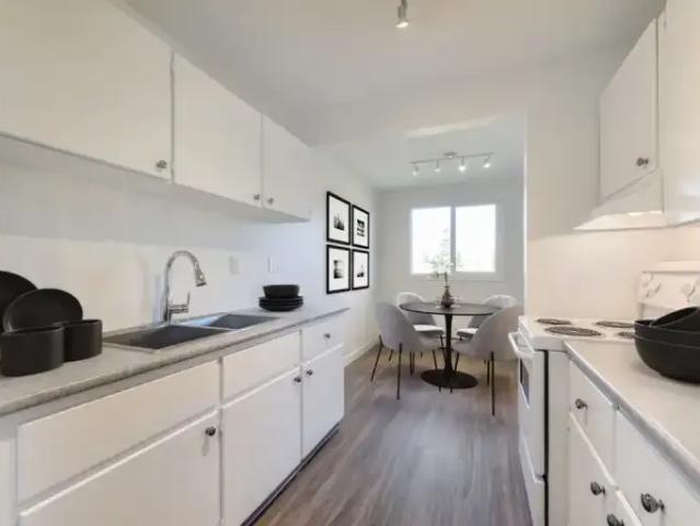 Apartment for rent in Wedgewood, Alberta