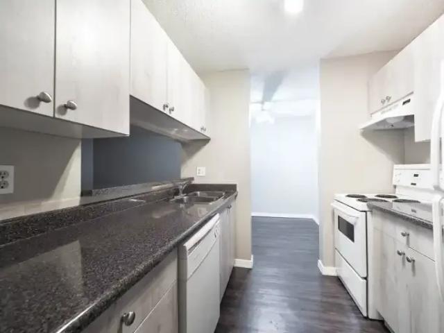 Apartment for rent in Wedgewood, Alberta