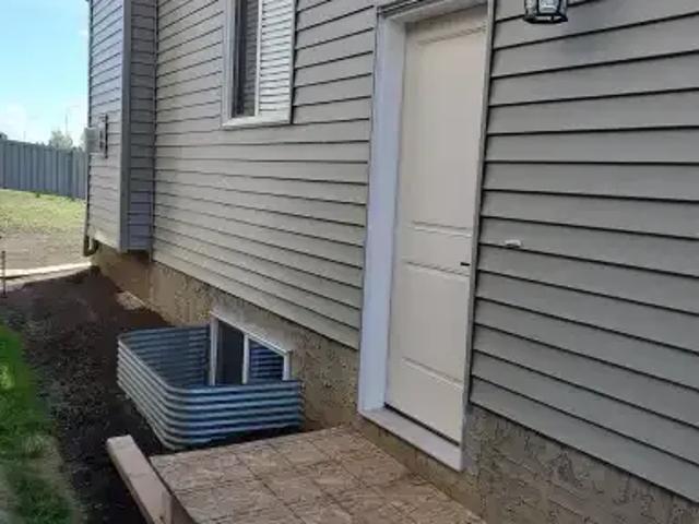 Apartment for rent in Wedgewood, Alberta