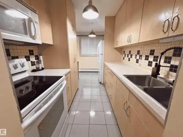Apartment for rent in Wedgewood, Alberta