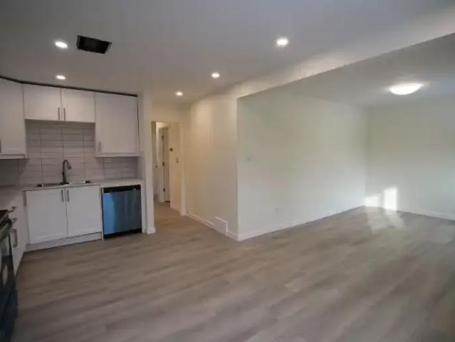 Apartment for rent in Wedgewood, Alberta