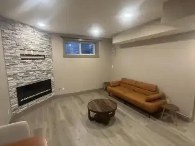 Apartment for rent in Wedgewood, Alberta