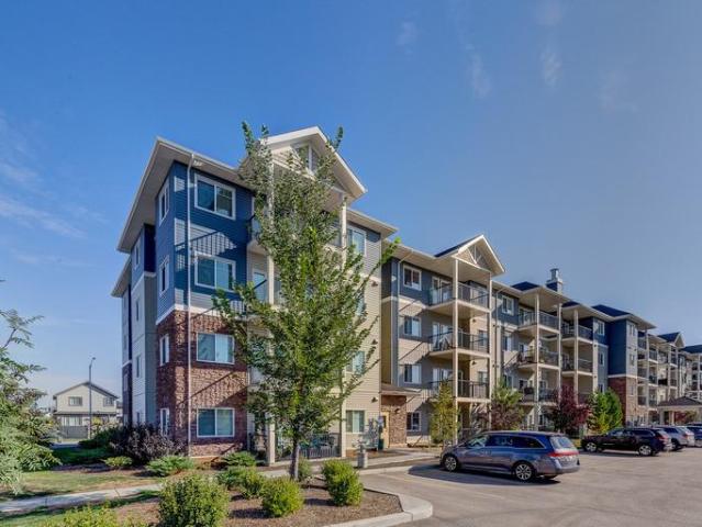 Apartment for rent in Wedgewood, Alberta