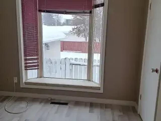 Apartment for rent in Wedgewood, Alberta