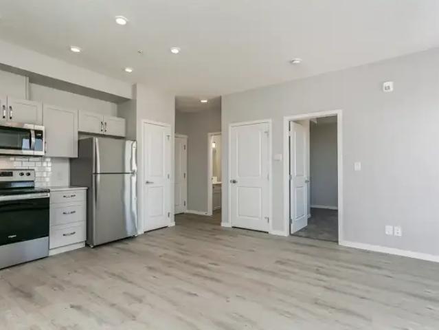 Apartment for rent in Wedgewood, Alberta