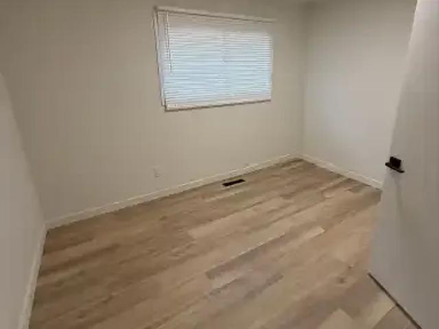 Apartment for rent in Ottewell, Edmonton