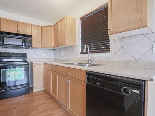 Apartment for rent in Heritage Point, Edmonton