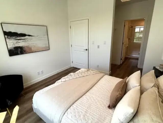 Apartment for rent in Wedgewood, Alberta