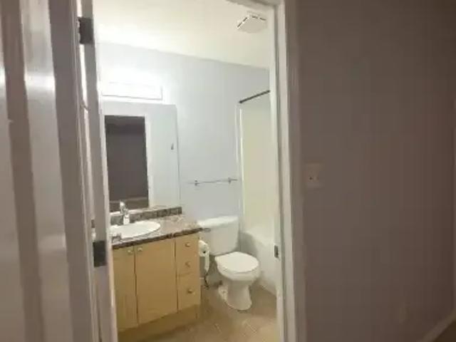 Apartment for rent in Charlesworth, Edmonton