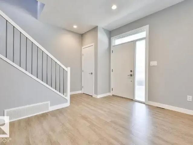 Apartment for rent in Wedgewood, Alberta