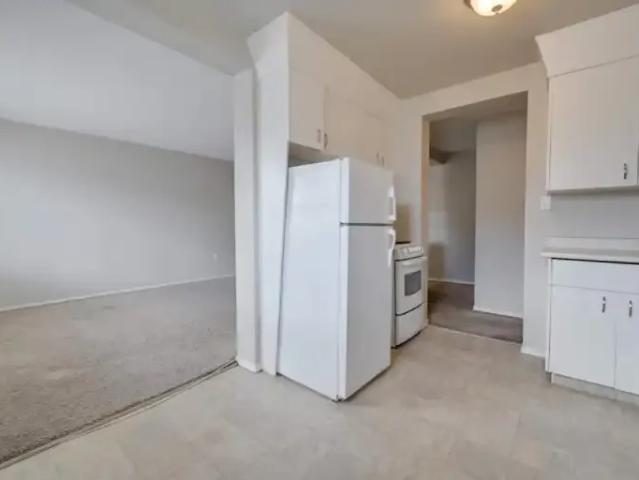 Apartment for rent in Wedgewood, Alberta