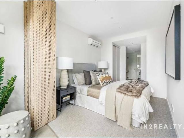 Apartment for sale in Victoria