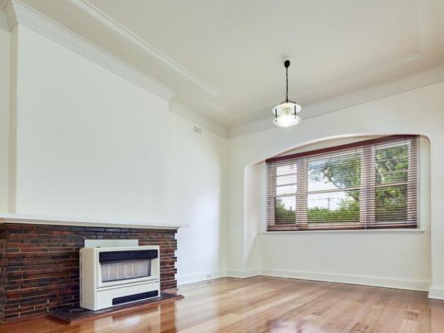 Apartment for rent in Elwood, Melbourne