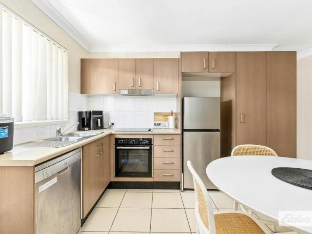 Apartment for sale in Emerald