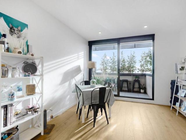 Apartment for sale in Camerons Creek, Victoria