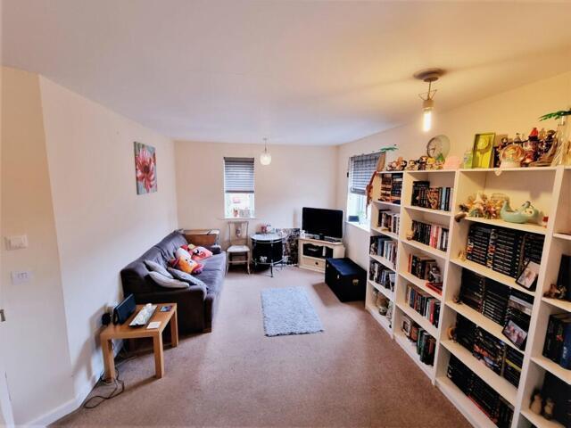 Apartment for sale in Fareham, Wallington