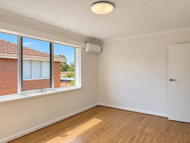 Apartment for rent in Flemington, Melbourne