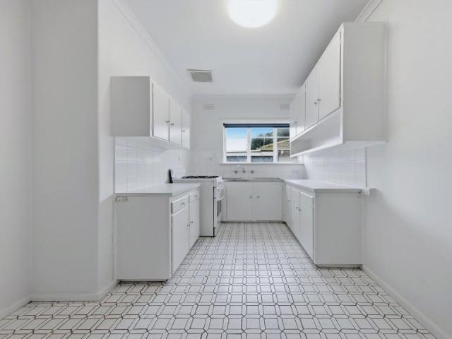 Apartment for rent in Glen Huntly, Melbourne