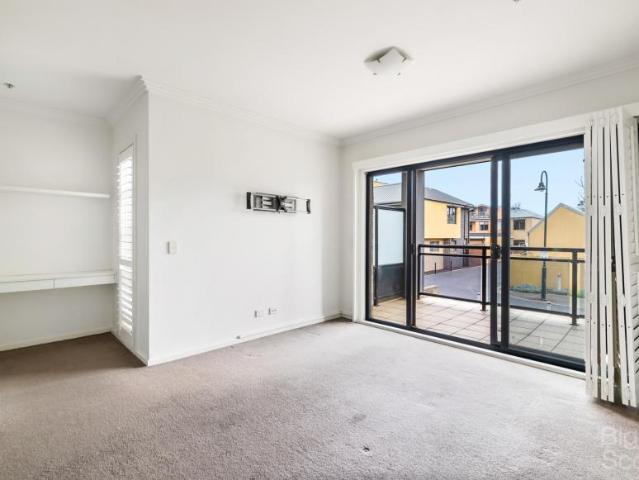 Apartment for rent in Glen Huntly, Melbourne